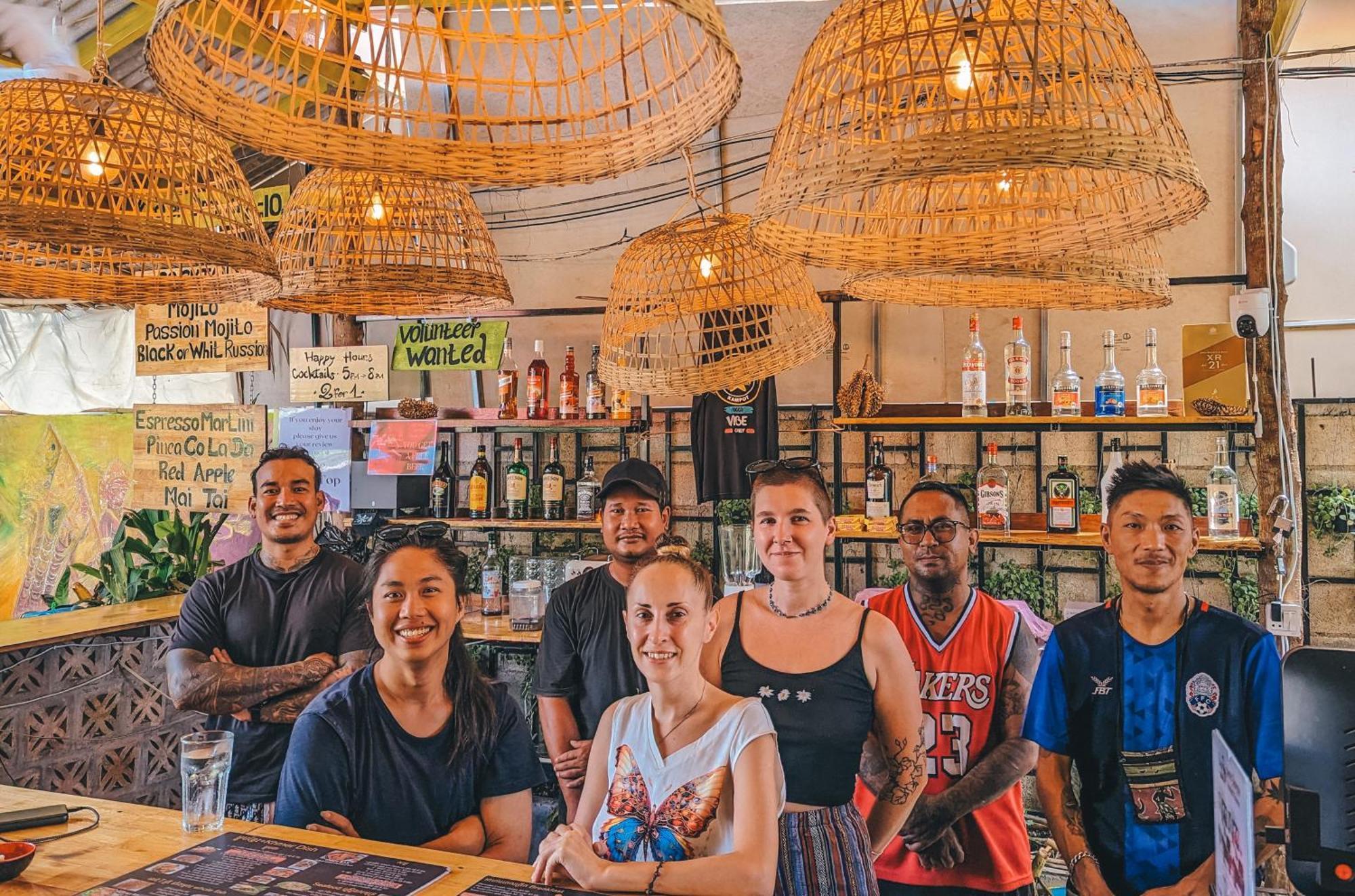 Yellow Star Hostel Kampot Exteriör bild